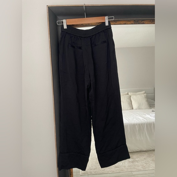 Massimo Dutti Black Wide-Leg Ankel Cropped Pants - Picture 3 of 5